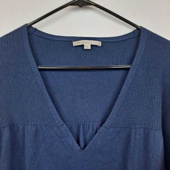 Gap Ladies Ribbed Yoke Sweater  NWOT - Picture 3 of 10